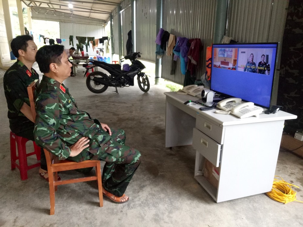 thiếu tướng hà thọ bình báo cáo phương án cứu nạn với lãnh đạo Bộ TTT