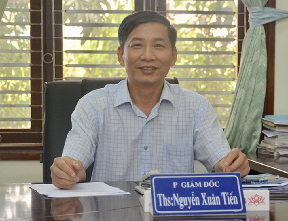 Ông Nguyễn Xuân Tiến - Phó Gi ám đốc Đài khí tượng Thủy văn Bắc Trung bộ. Ảnh: PV