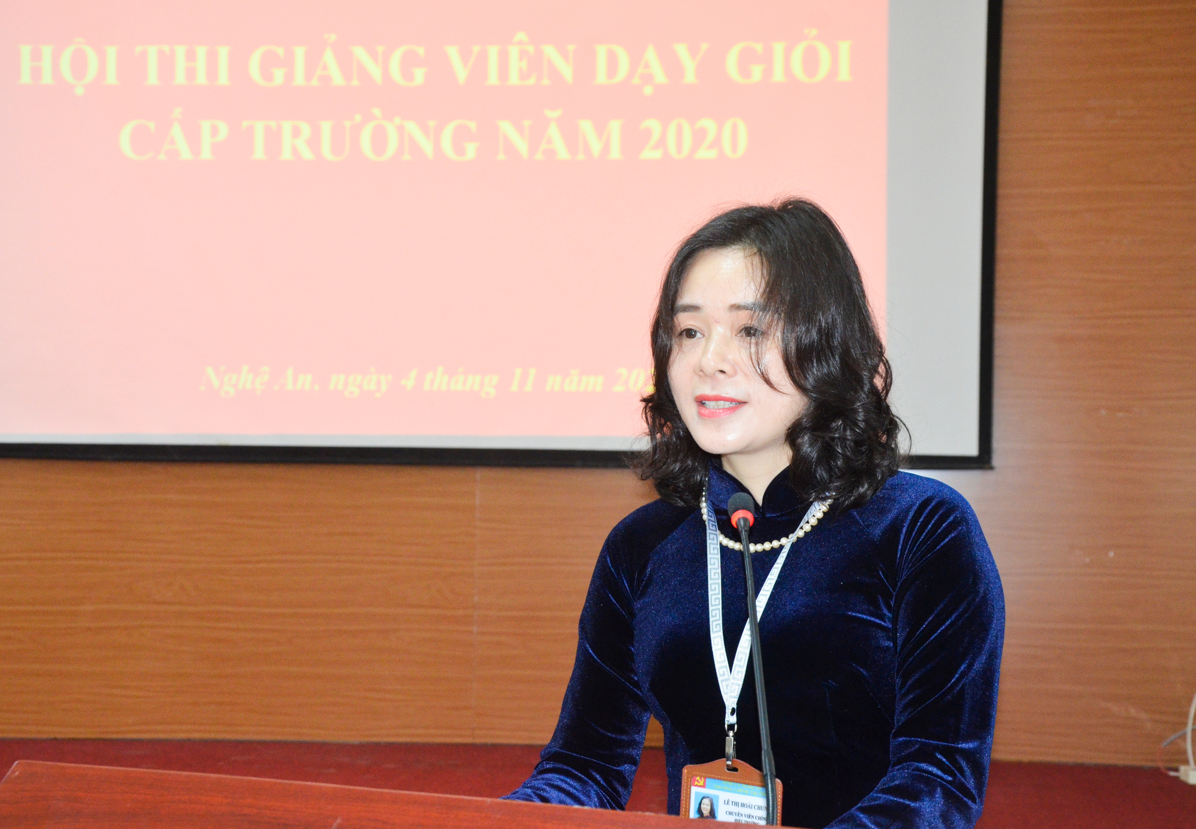 Đồng chí Lê Thị Hoài Chung phát biểu khai mạc hội thi. Ảnh: Thanh Lê