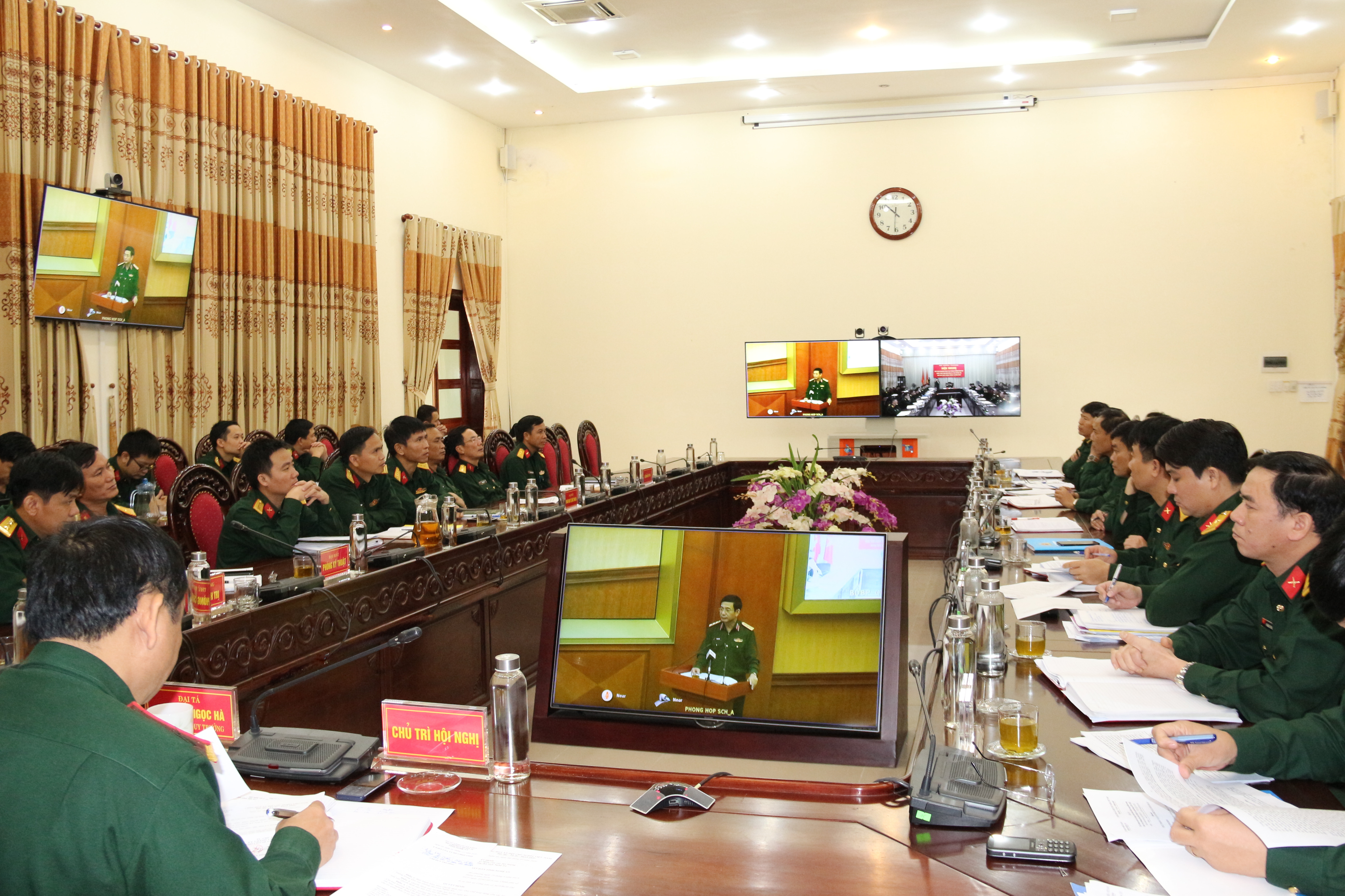 Thượng tướng Phan Văn Giang, Ủy viên Ban Chấp hành Trung ương Đảng, Ủy viên Thường vụ Quân ủy Trung ương, Tổng Tham mưu trưởng Quân đội Nhân dân Việt Nam, Thứ trưởng Bộ Quốc phòng kết luận tại hội nghị. 