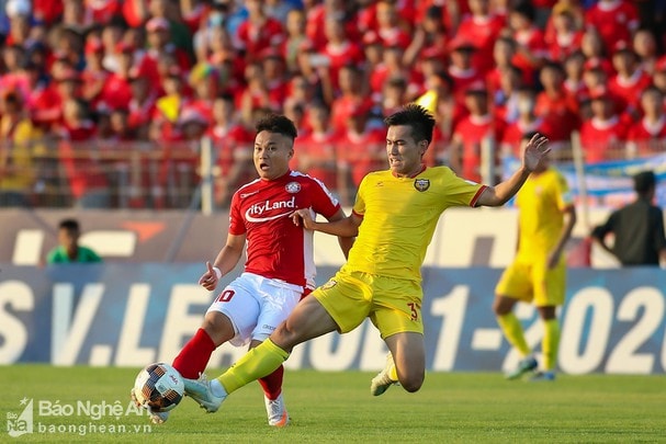 Đậu Thanh Phong (áo đỏ). Ảnh tư liệu Phạm Kỷ Luật 