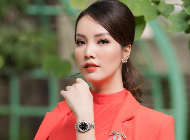 Sau nhiều năm giành ngôi vị á hậu, Thụy Vân khiến nhiều người trầm trồ bởi nhan sắc trẻ trung, xinh đẹp