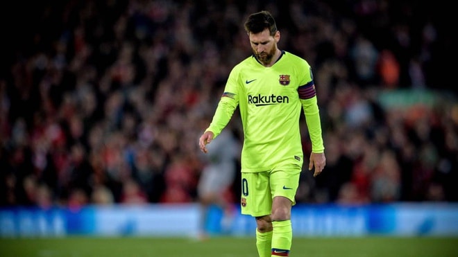 Messi suýt rời Barca vào cuối mùa giải này. Ảnh: Getty.