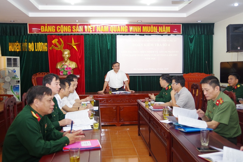 đồng chí Ngọc Kim Nam Ủy viên BTV tỉnh ủy, Trưởng Ban Dân vận tỉnh kết luận buổi làm việc