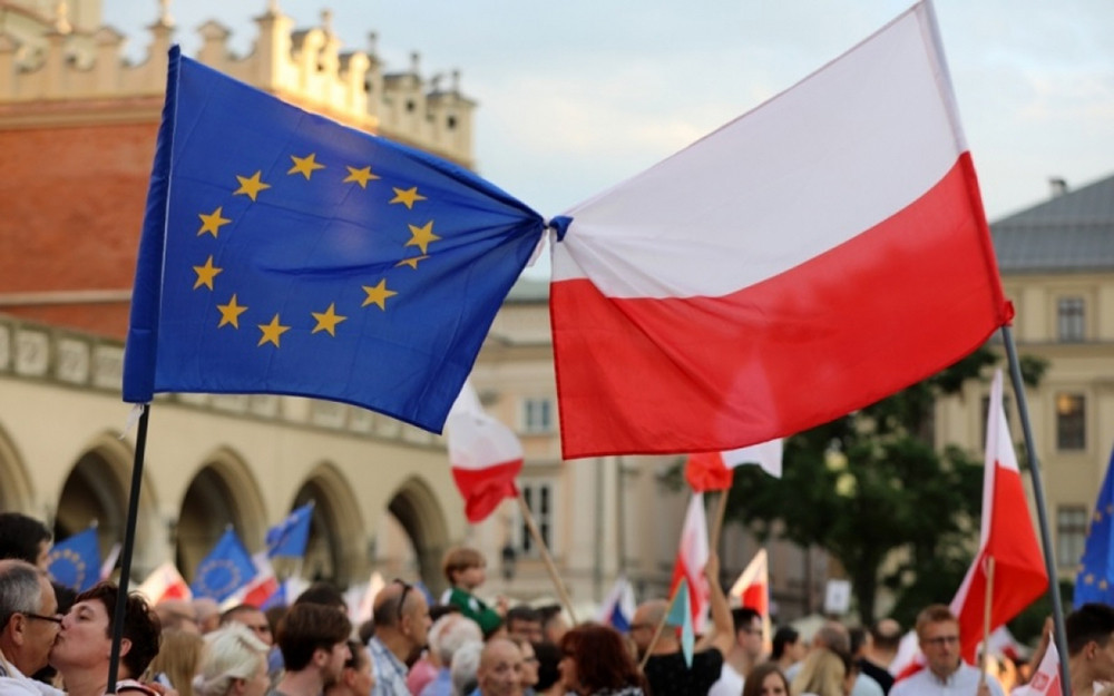 Ba Lan, EU- emerging europe
