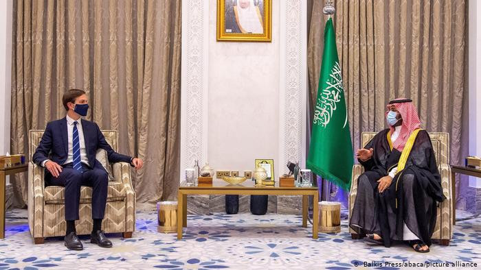 Kushner trong chuyến thăm Saudi Arabia hồi tháng 9. Ảnh: PA