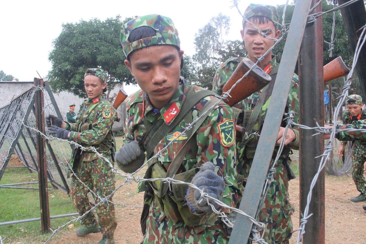 Hội thao nội dung bố trí mìn