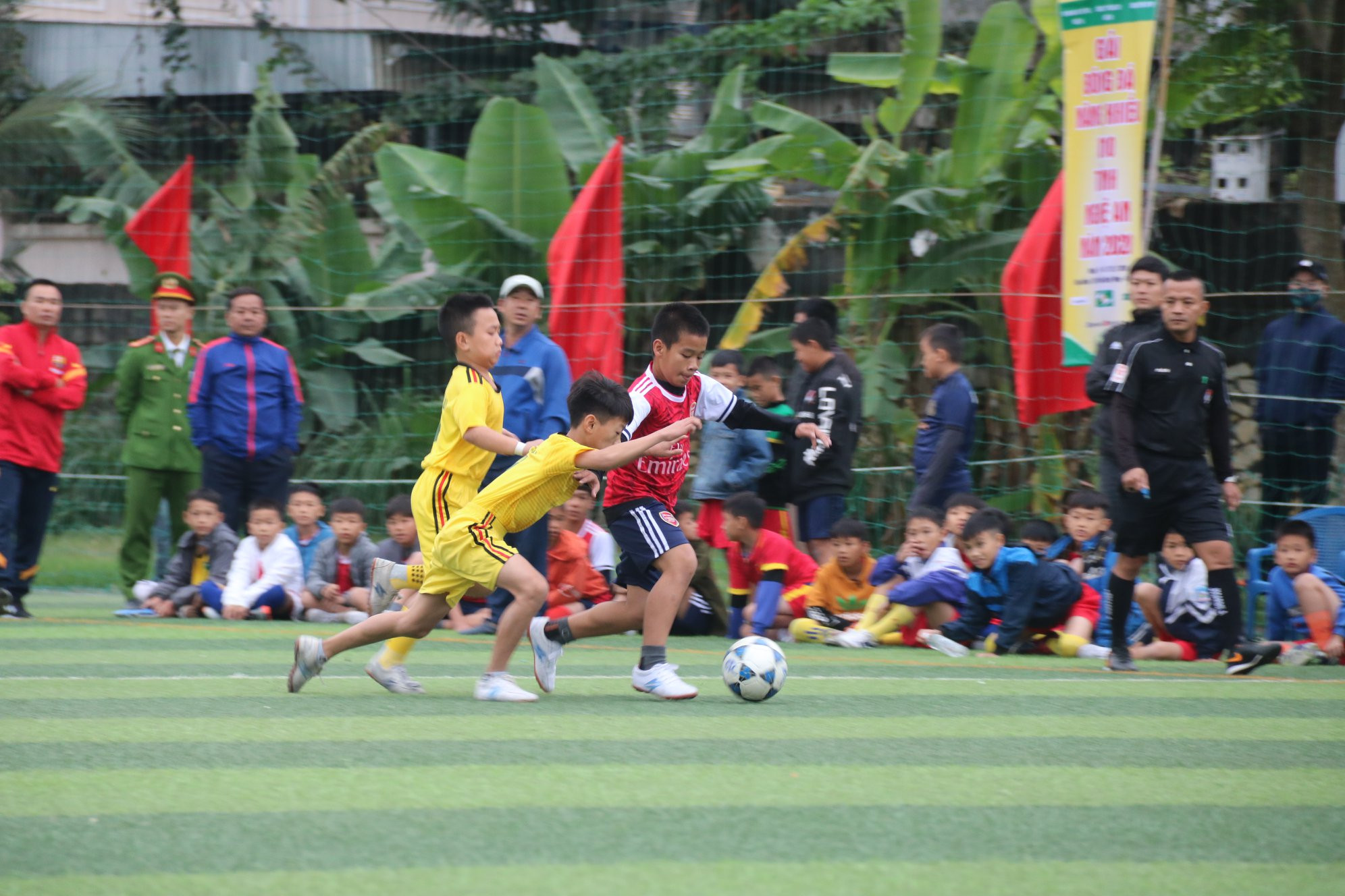 Các cầu thủ nhí tham dự giải U10 Nghệ An năm nay. Ảnh: SLNA FC