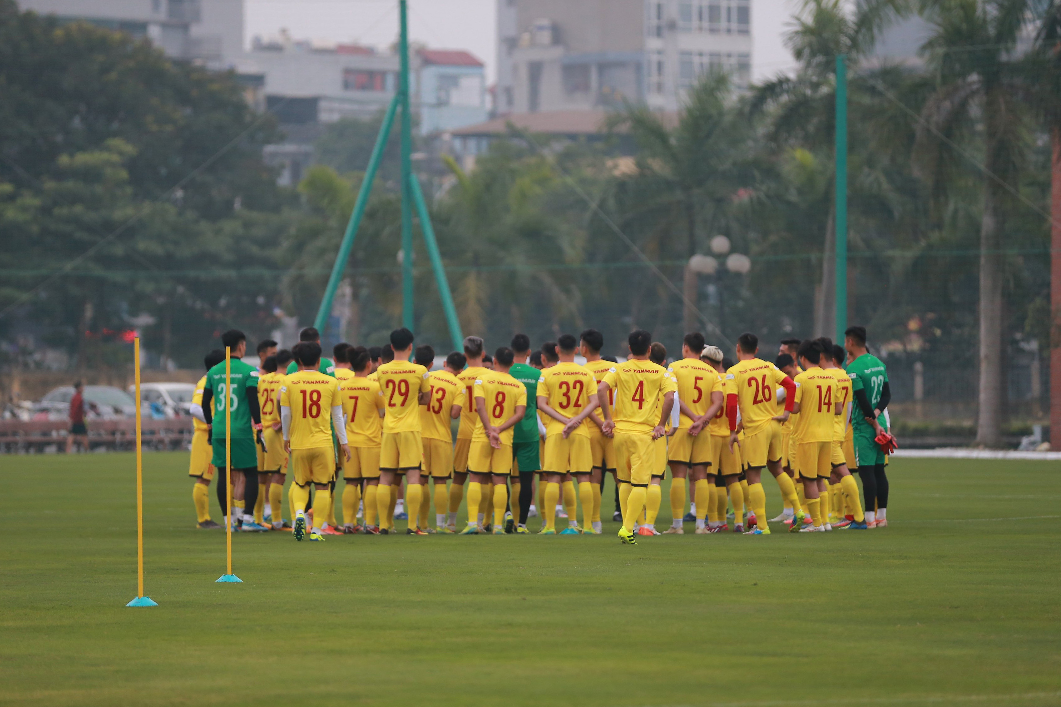 ĐT Việt Nam sẽ có buổi họp nội bộ để định hướng mục tiêu năm 2021, tất cả các cầu thủ sẽ được đóng góp ý kiến với HLV Park Hang-seo. Ảnh: Hải Hoàng