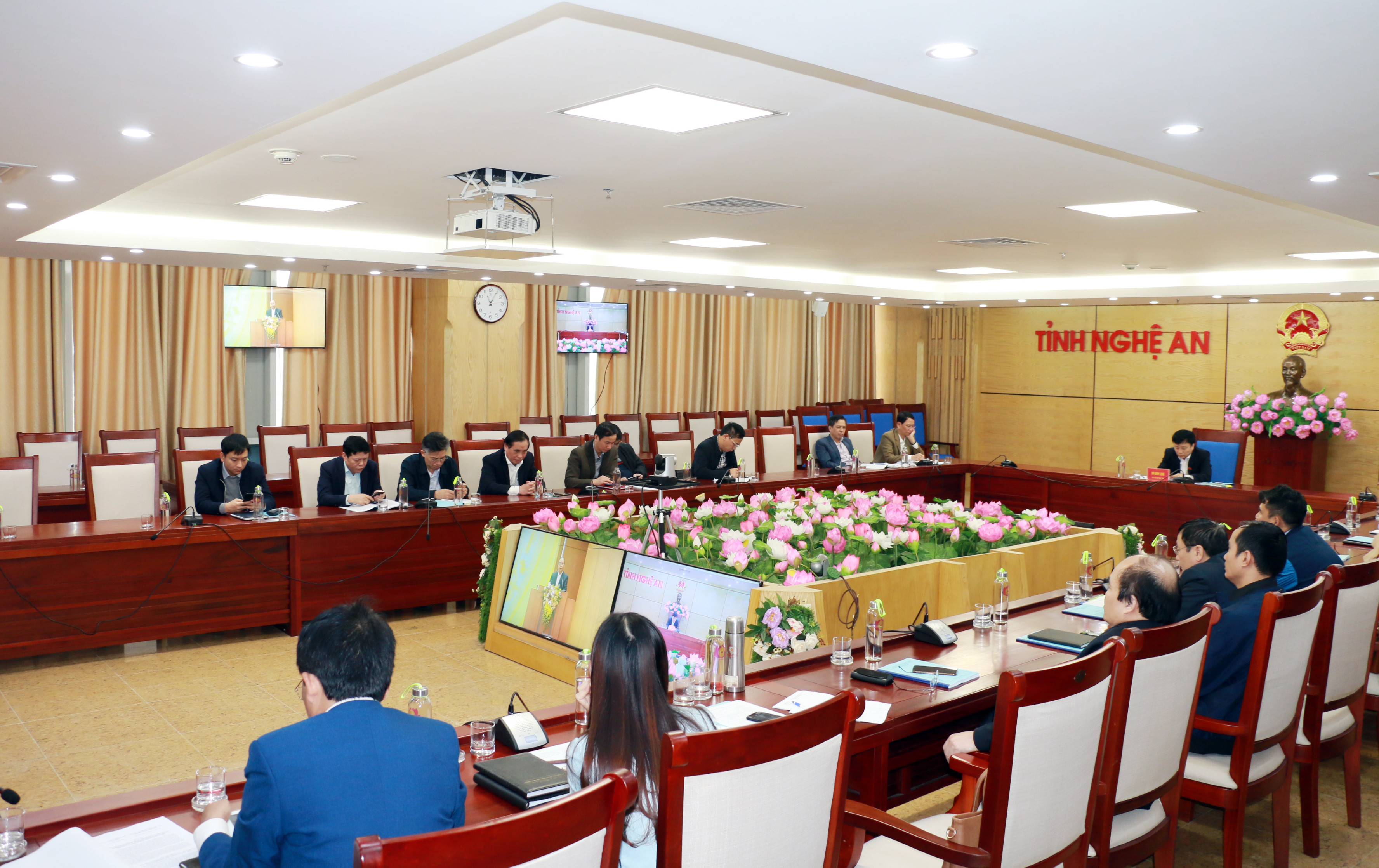 Thủ tướng Chính phủ Nguyễn Xuân Phúc kết luận hội nghị. Ảnh: MH.