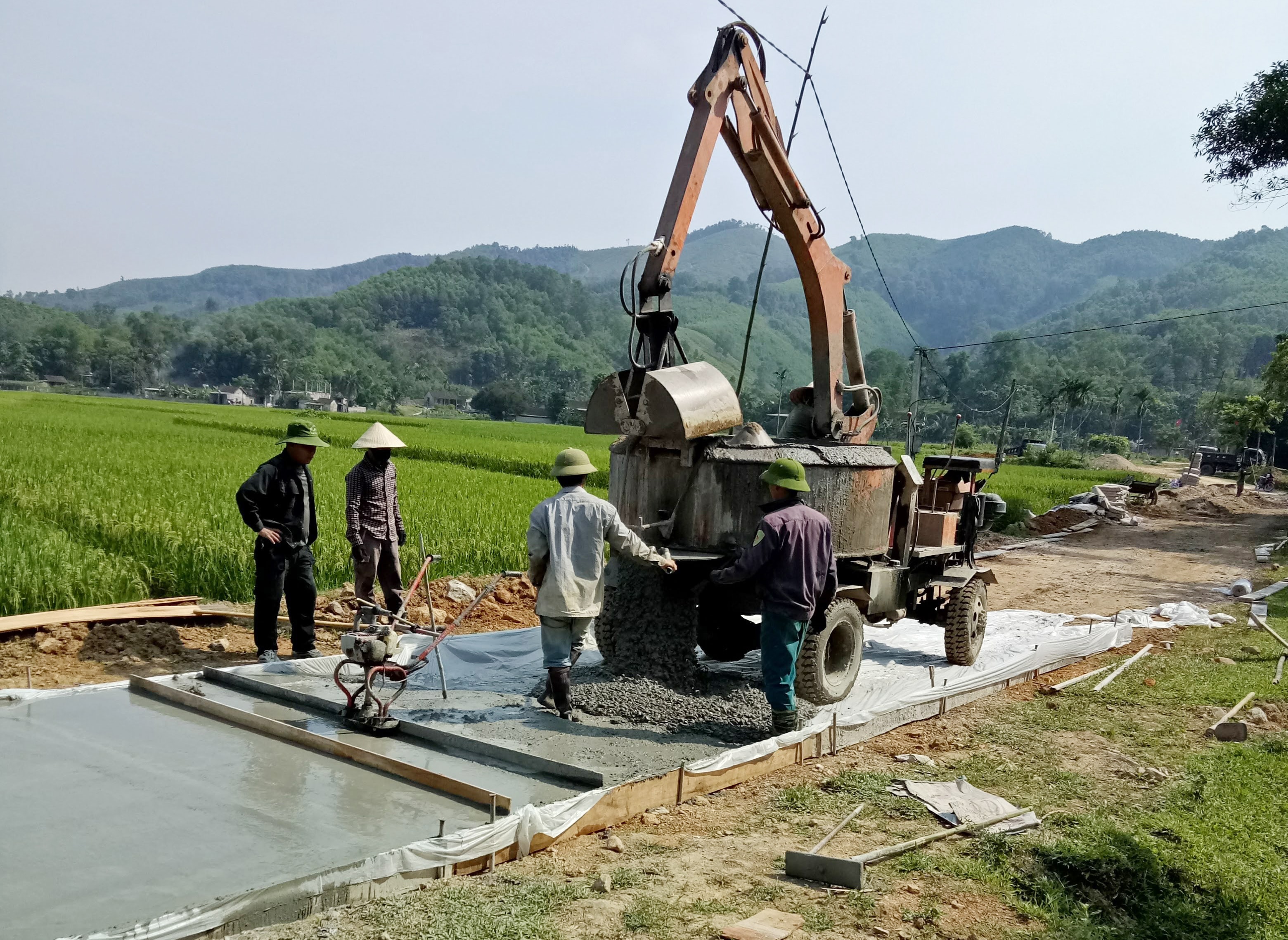 Tại kỳ ho[j, HĐND tỉnh đã thông qua Nghị quyết về một số chính sách hỗ trợ trong xây dựng nông thôn mới trên địa bàn tỉnh Nghệ An giai đoạn 2021-2025.