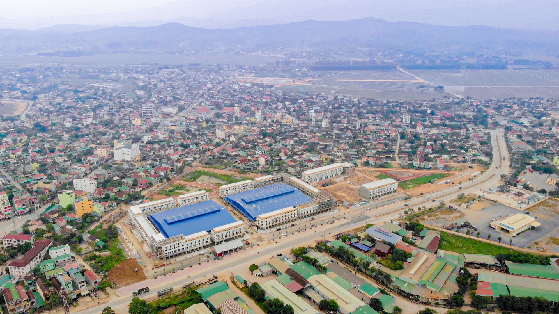 TTTM kết hợp chợ truyền thống Đô Lương và “con đường thịnh vượng” đi qua dự án. Ảnh: CĐT cung cấp