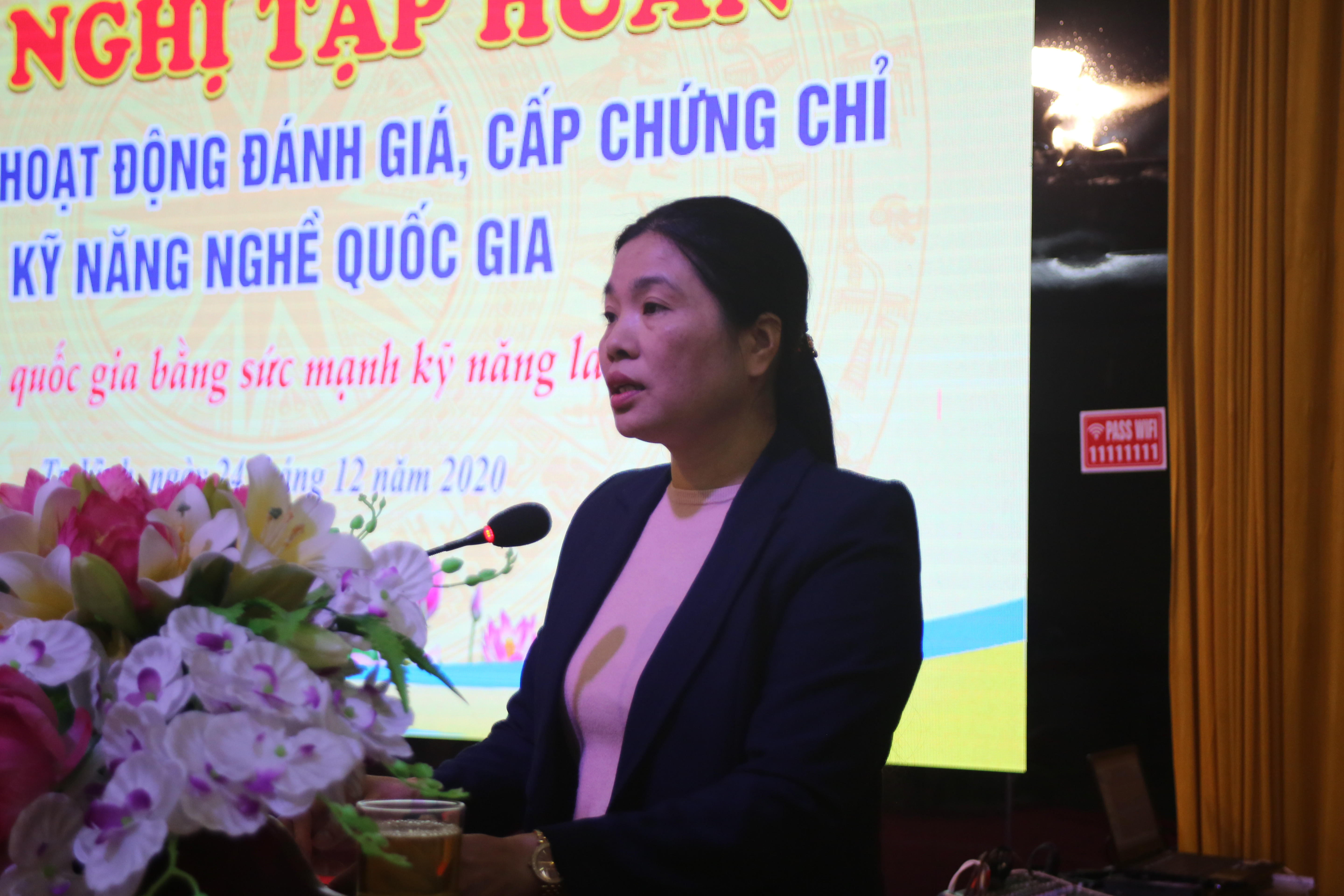 Bà Hồ Thị Châu Loan - Phó Giám đốc Sở LĐTB & XH phát biểu tại hội nghị. Ảnh:Thanh Nga