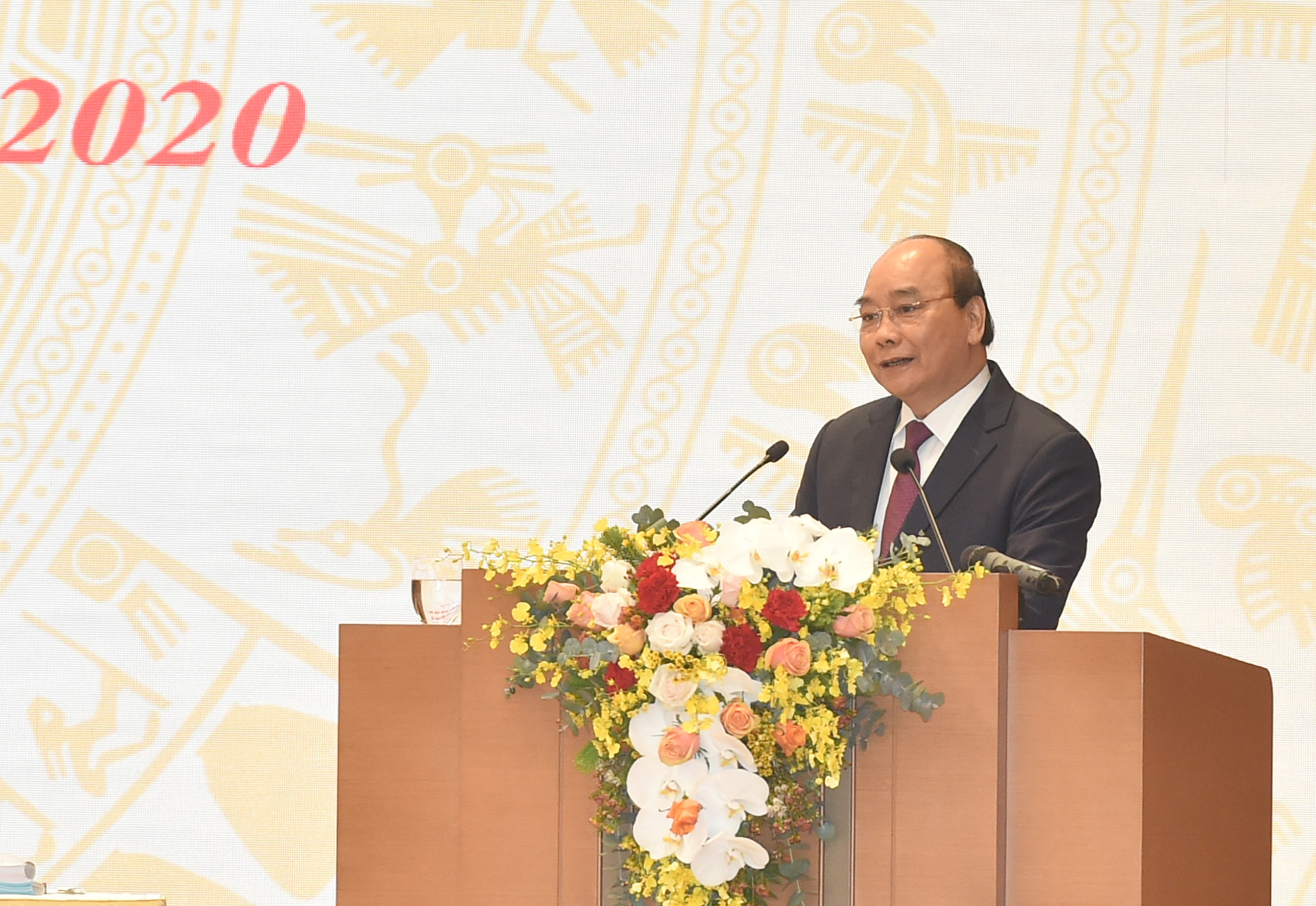 Thủ tướng Nguyễn Xuân Phúc phát biểu khai mạc Hội nghị. Ảnh: VGP/Quang Hiếu