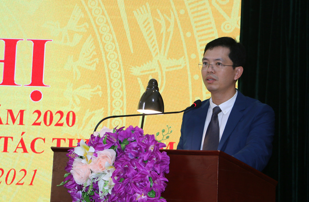 Đồng chí Trịnh Thanh Hải - Cục trưởng Cục thuế Nghệ An khai mạc hội nghị tổng kết công tác thuế năm 2020 và triển khai nhiệm vụ năm 2021. Ảnh: Nguyễn Hải