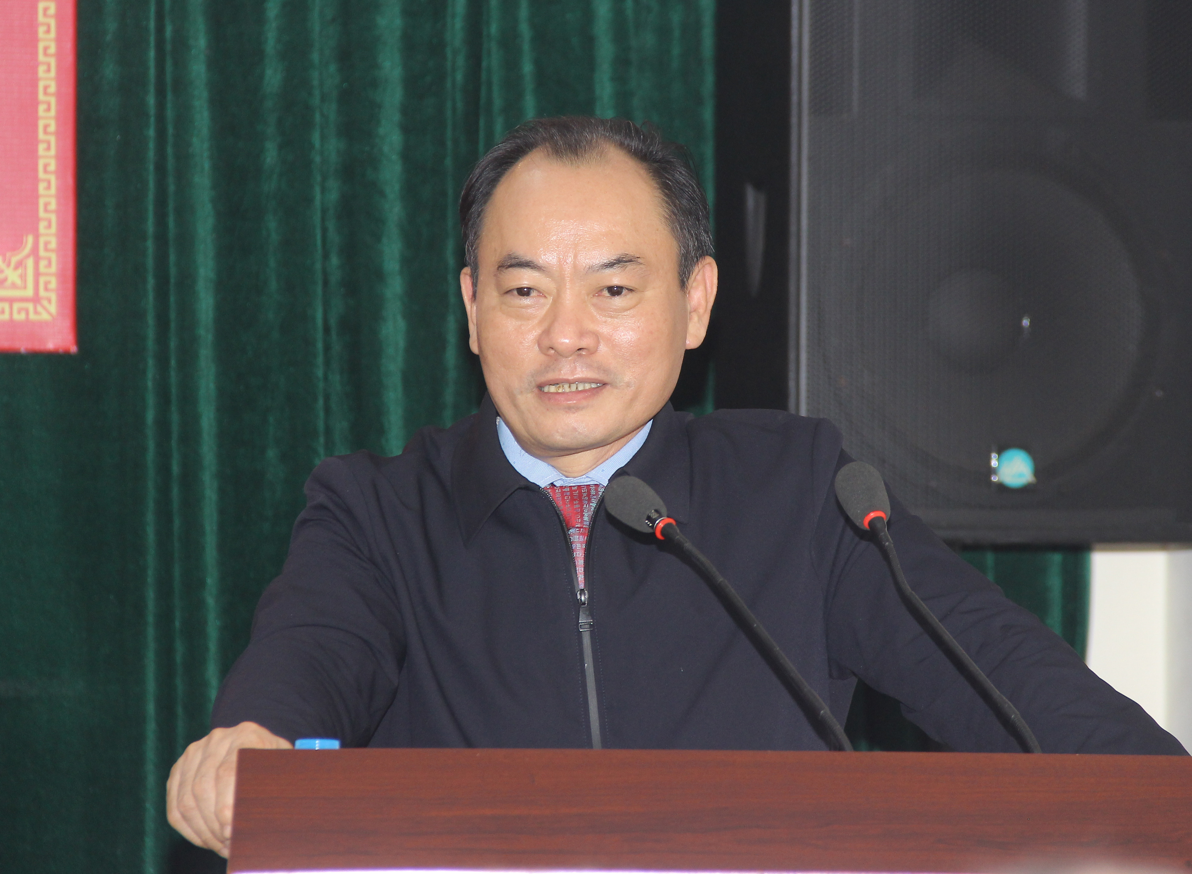Đồng chí Lê Tiến Trị - Bí thư Đảng ủy, Trưởng ban quản lý KKT Đông Nam phát biểu khai mạc hội nghị. Ảnh: Mai Hpa