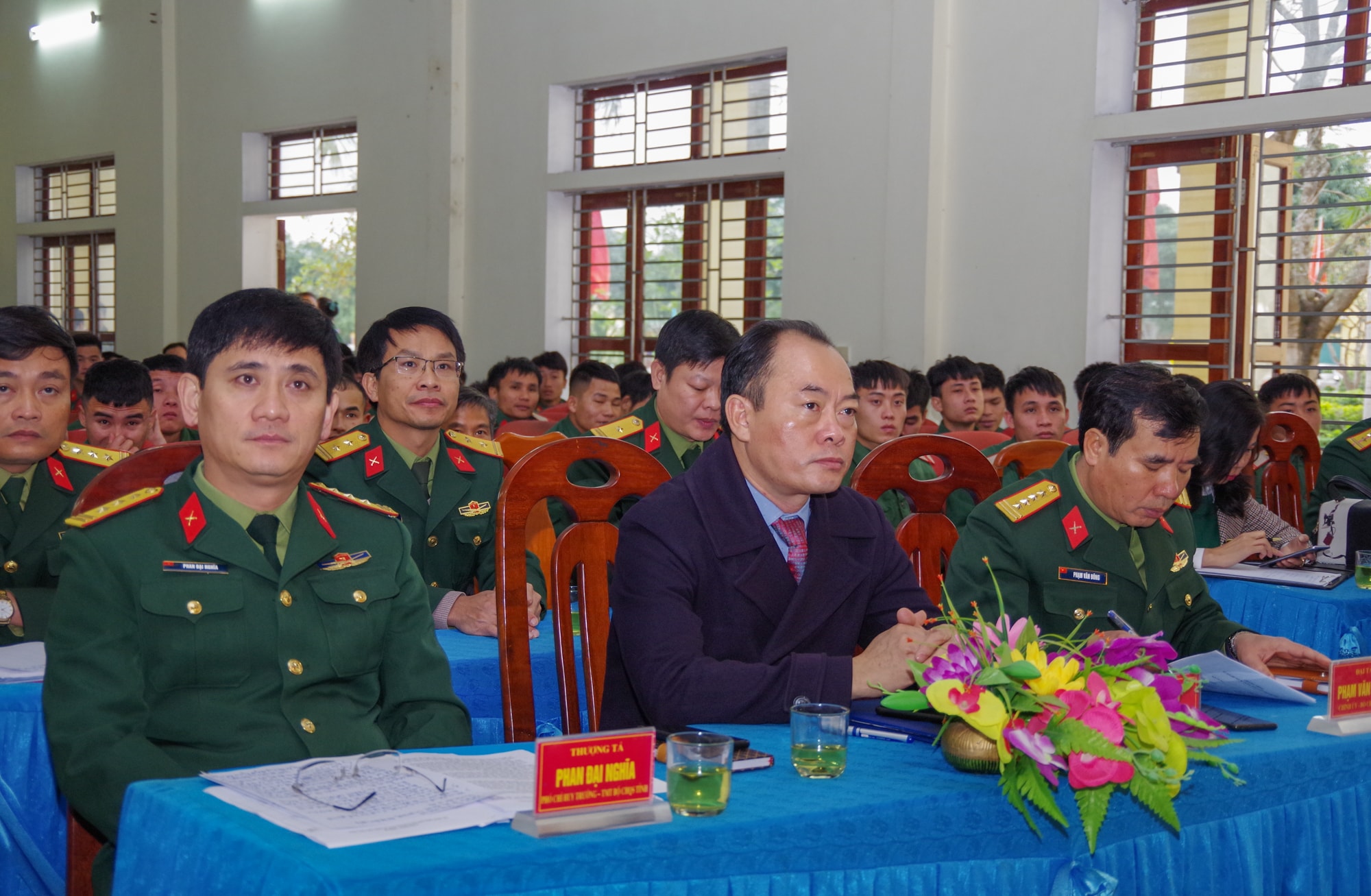 Các đại biểu tham dự 