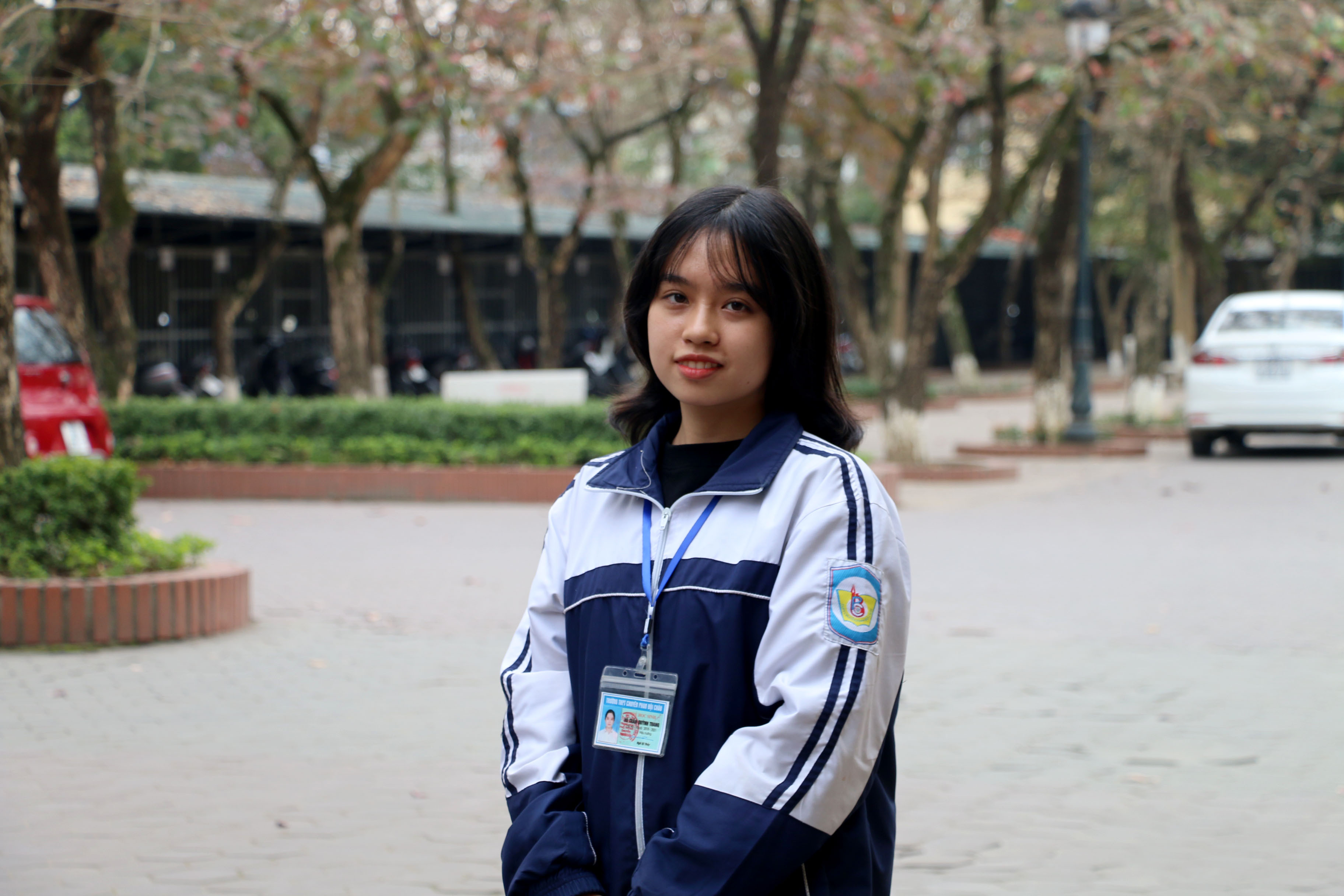 Vũ Trần Quỳnh Trang là học sinh nữ đầu tiên đạt giải Nhất môn Sinh học. Ảnh: MH