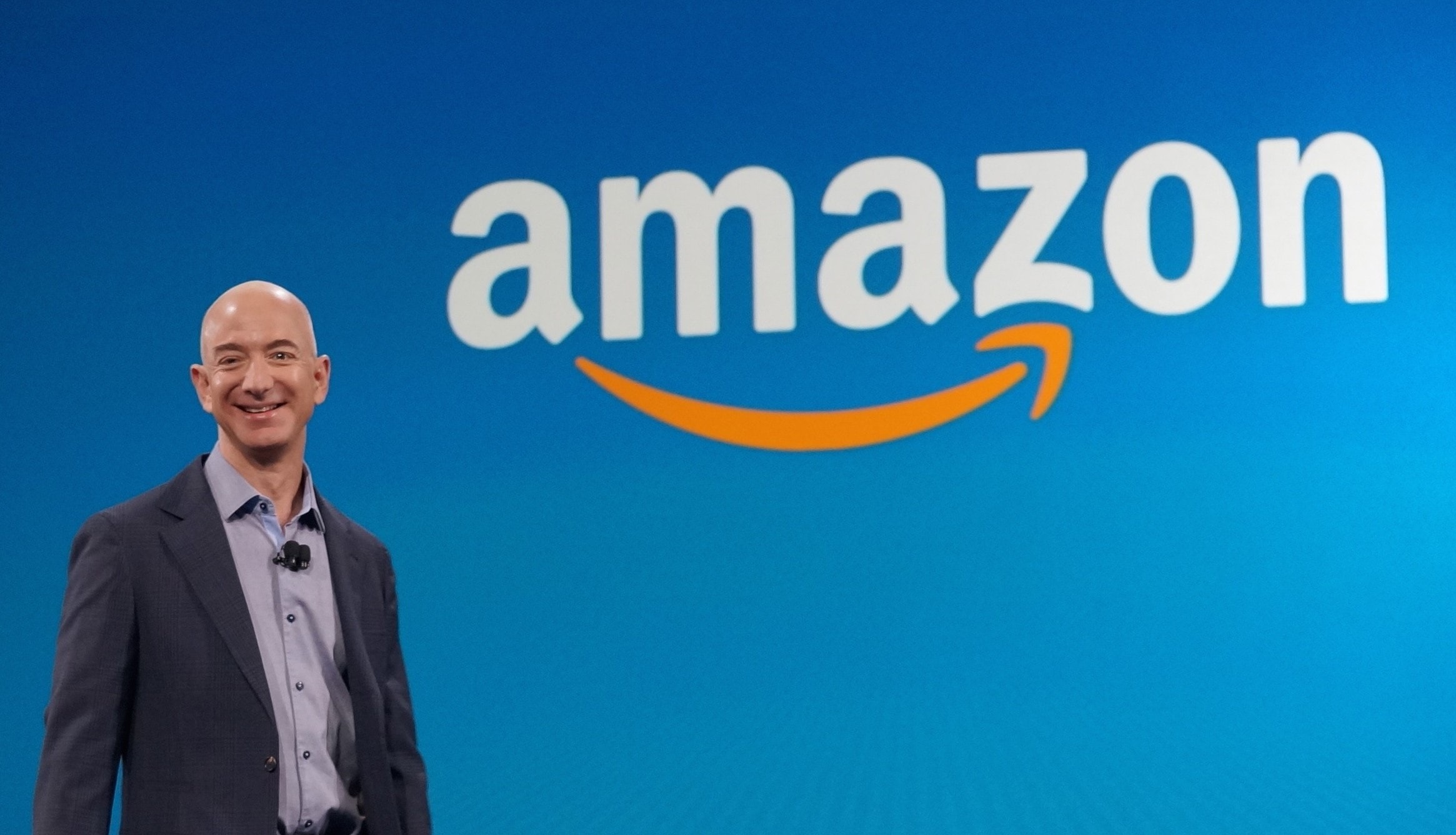 Tỷ phú Jeff Bezos. Ảnh: GeekWire