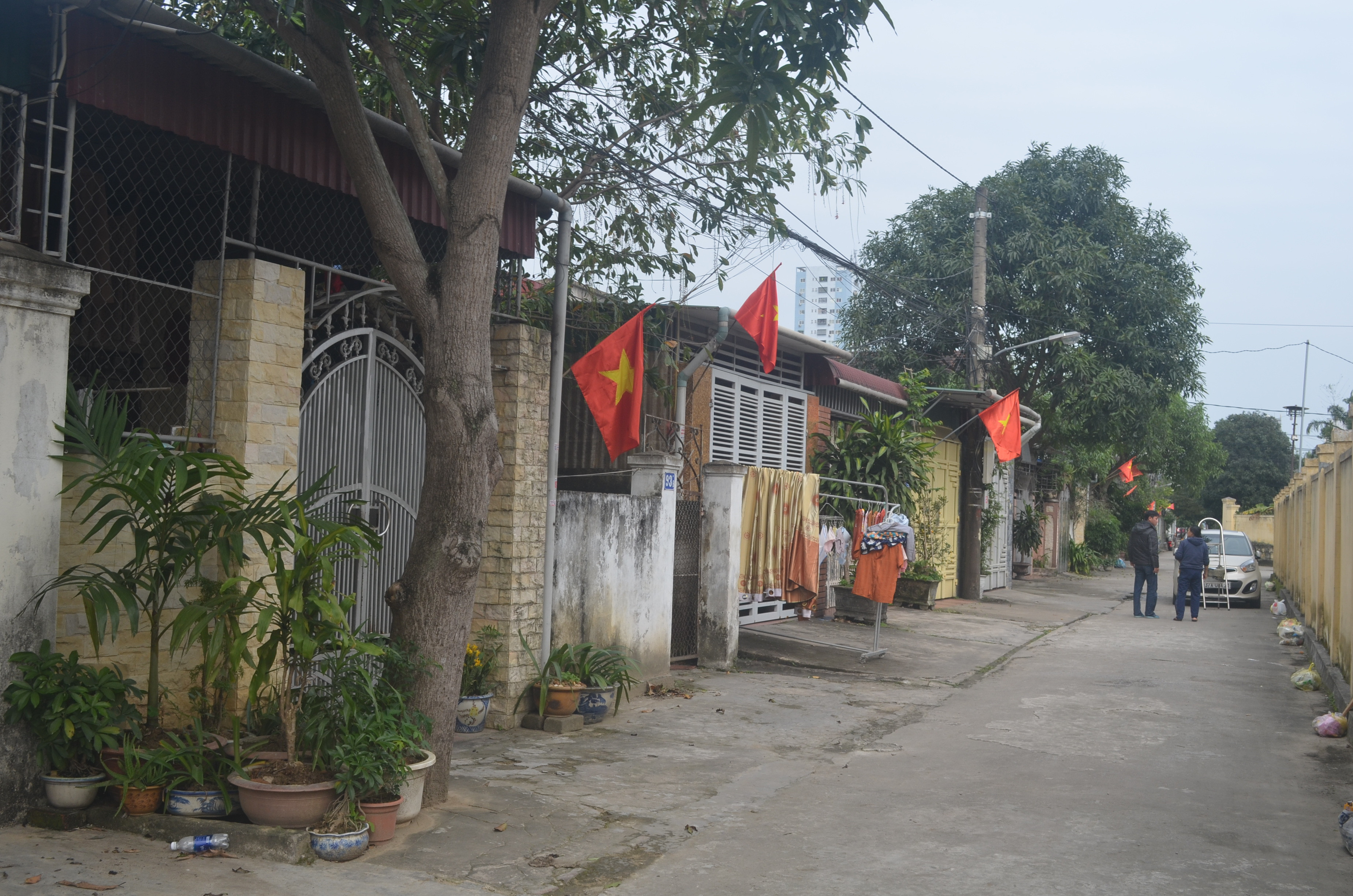 Một cụm dân cư trong Thành cổ Vinh (thuộc K3, P. Cửa Nam, TP. Vinh). Ảnh: Nhật Lân