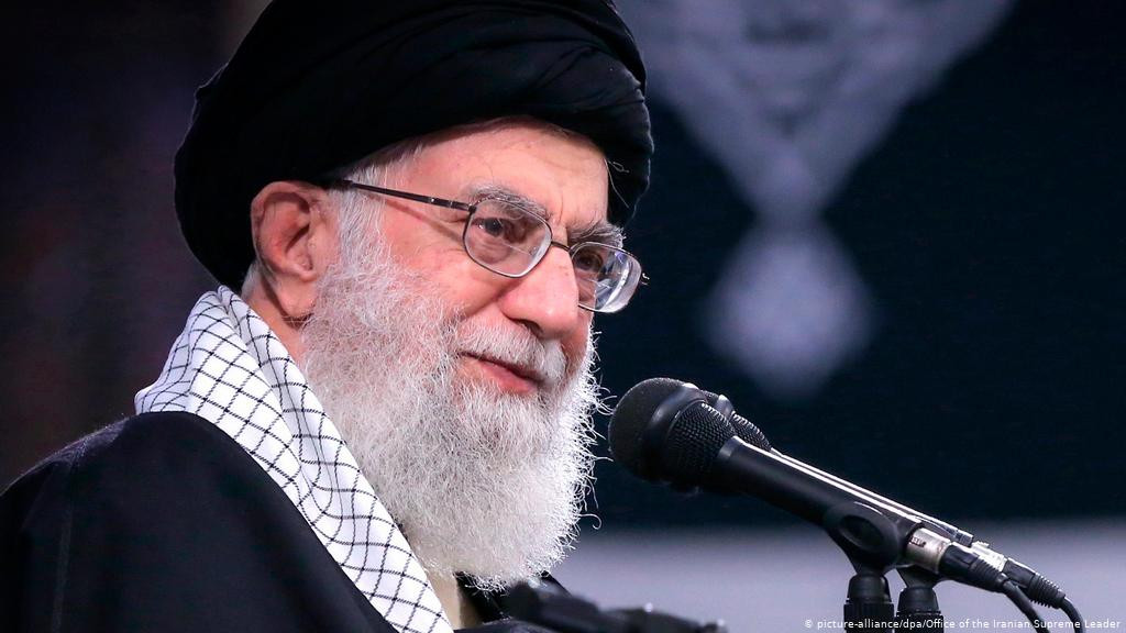 Nhà lãnh đạo tối cao Iran Khamenei cho biết Tehran có thể tăng cấp độ làm giàu urani. Ảnh: DW