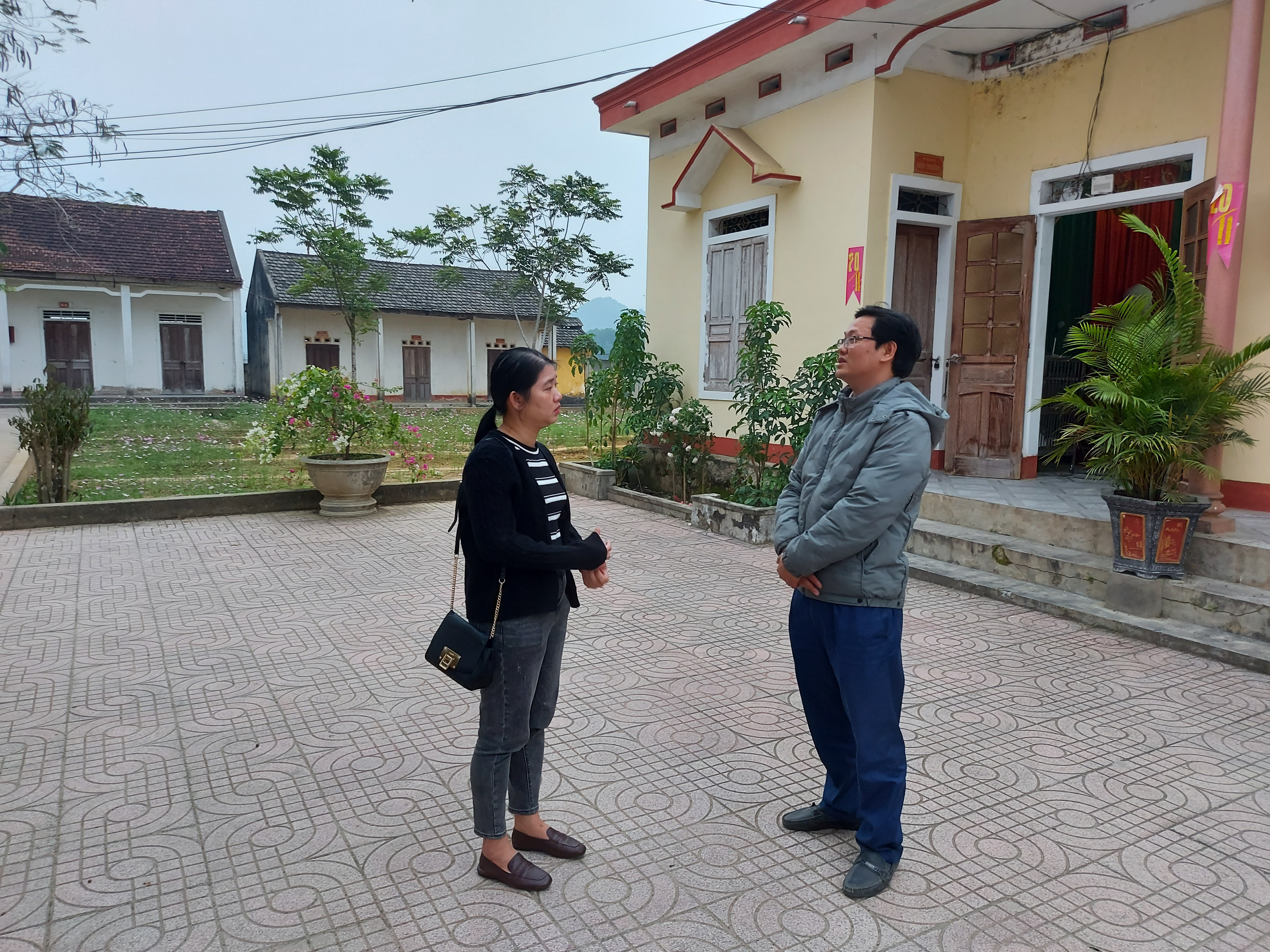 Thầy Bình chia sẻ với phóng viên Báo Nghệ An: Ảnh: Tiến Hùng