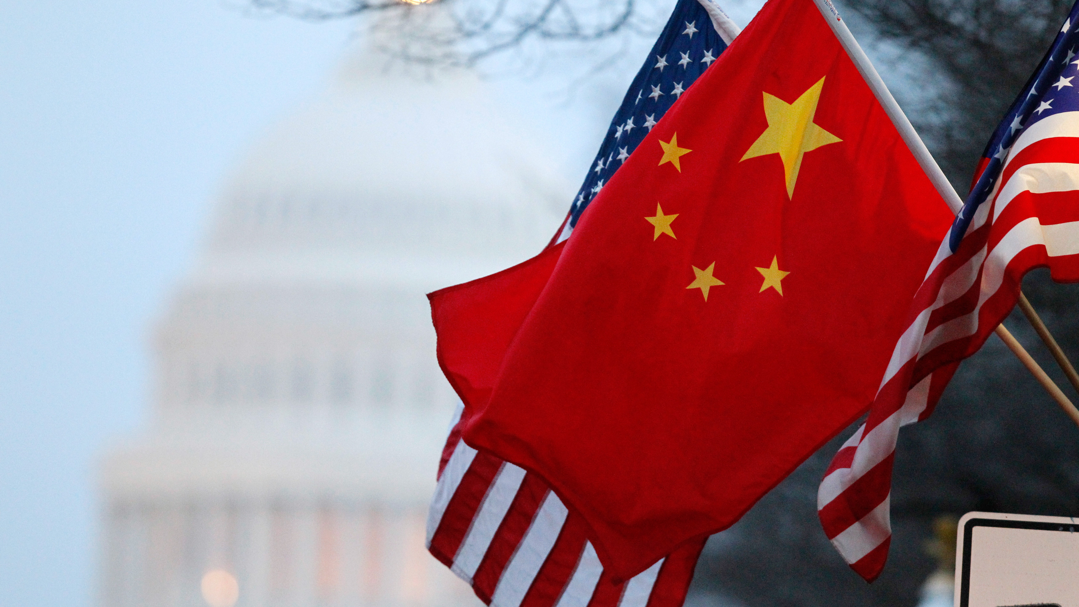 Quan hệ Mỹ - Trung là cặp quan hệ có ảnh hưởng lớn nhất tới các trục quan hệ quốc tế.  Ảnh: Reuters