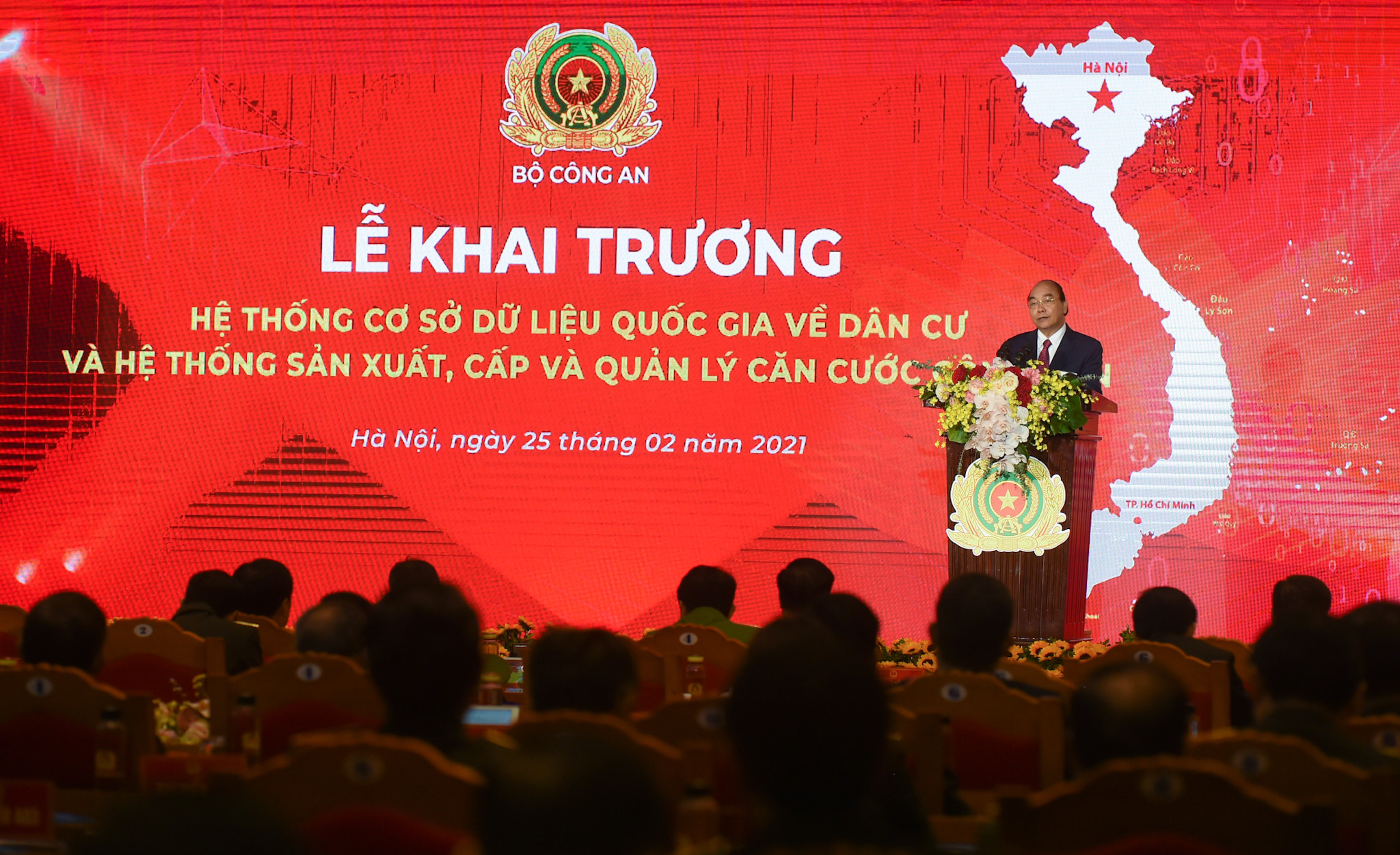 Thủ tướng Chính phủ Nguyễn Xuân Phúc phát biểu tại buổi lễ. Ảnh: VGP/Quang Hiếu
