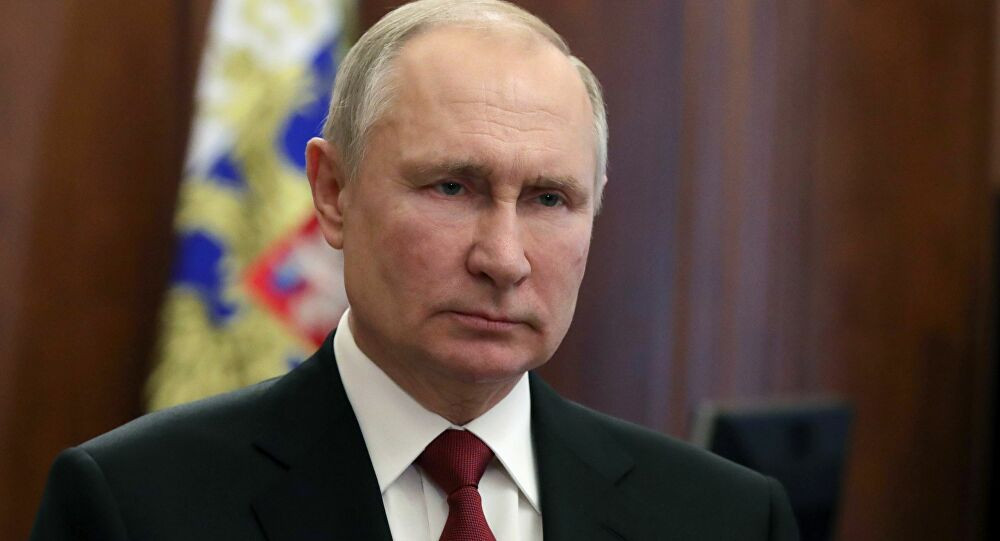  Ông Putin trong một chuyến thăm Crưm. Ảnh It