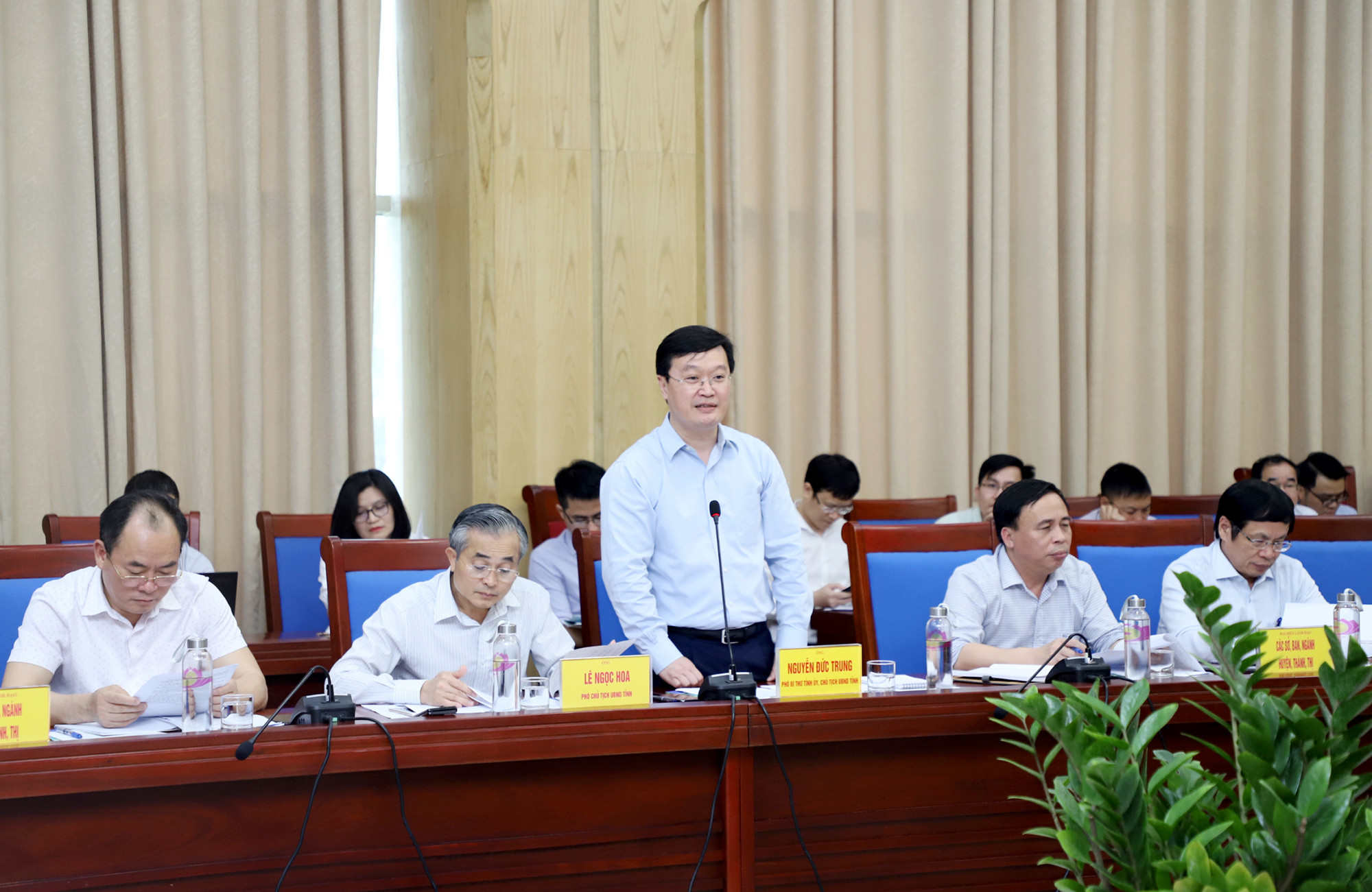 Đồng chí Nguyễn Đức Trung - Chủ tịch UBND tỉnh phát biểu tại buổi làm việc. Ảnh: Phạm Bằng