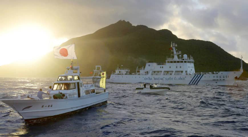 Sự hiện diện của Nhật Bản và Trung QUốc tại quần đảo Senkaku.