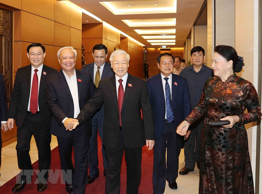 Tổng Bí thư Nguyễn Phú Trọng và các đồng chí lãnh đạo Quốc hội dự phiên họp. Ảnh: Trí Dũng/TTXVN