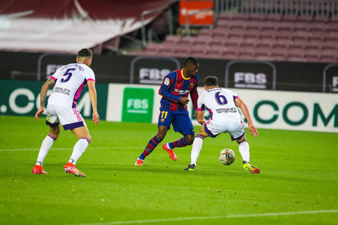 Dembele ghi bàn duy nhất giúp Barca thắng Valladolid.