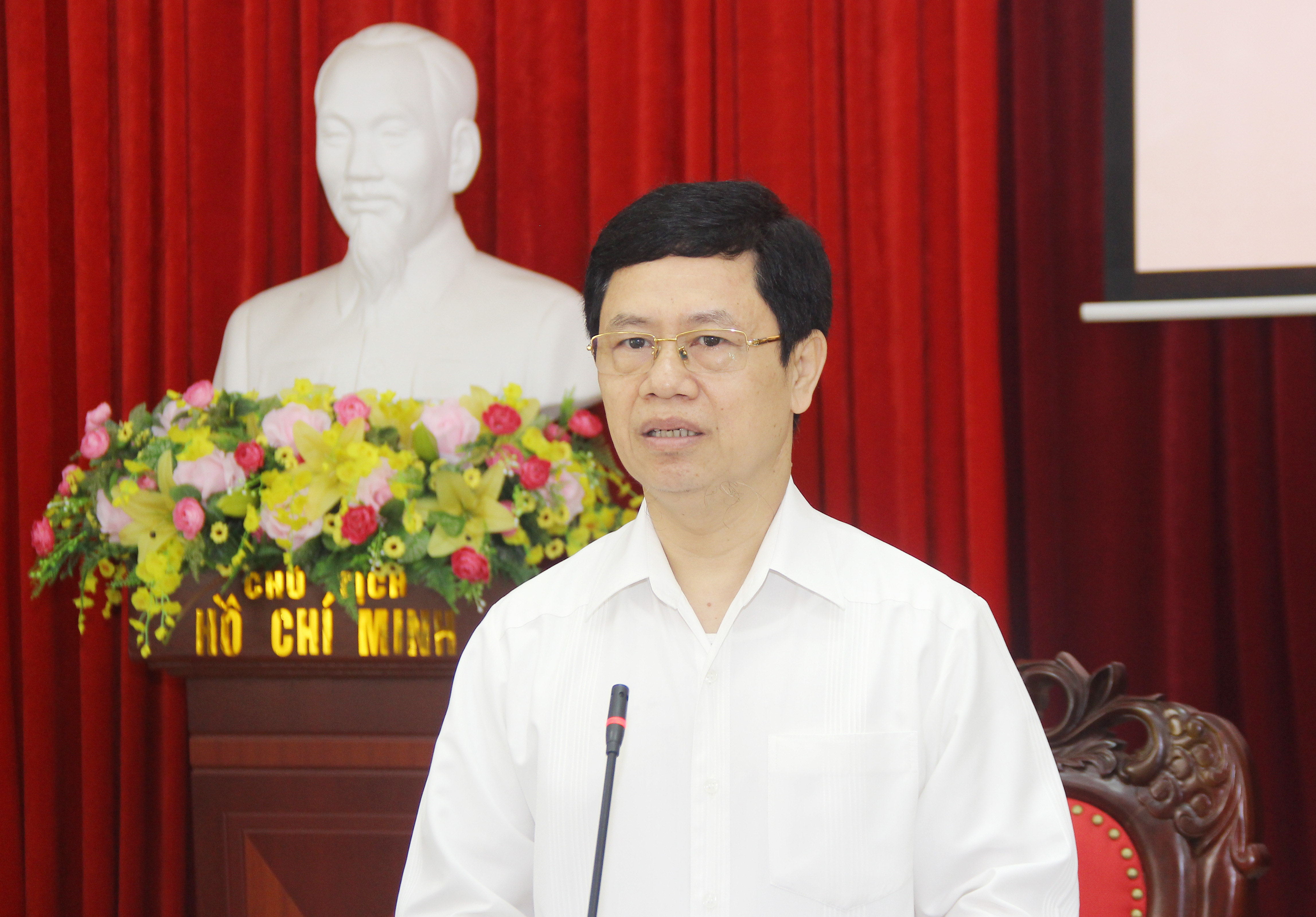 Đồng chí Nguyễn Xuân Sơn