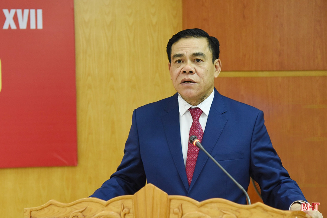 Tân Chủ tịch UBND tỉnh Hà Tĩnh phát biểu nhận nhiệm vụ
