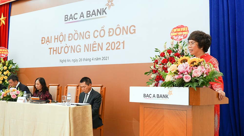 Bà Thái Hương khẳng định sẽ tiếp tục nỗ lực xây dựng một Ngân hàng toàn dân, đồng hành với các thế hệ khách hàng, tạo nền móng vững chắc cho một tương lai và cuộc sống hạnh phúc. Ảnh: PV
