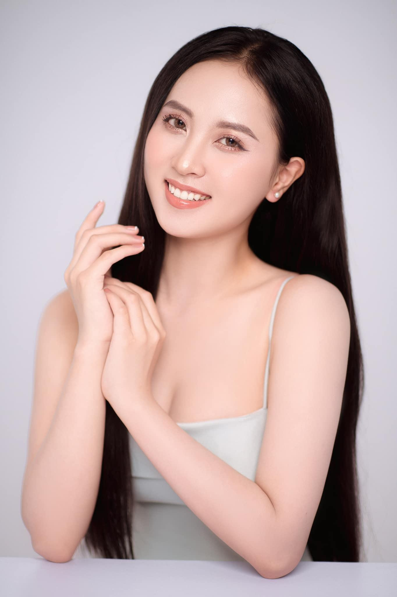 Nhan sắc ngọt ngào của người đẹp Nghệ An hai lần dự thi Hoa hậu Việt Nam ảnh 1