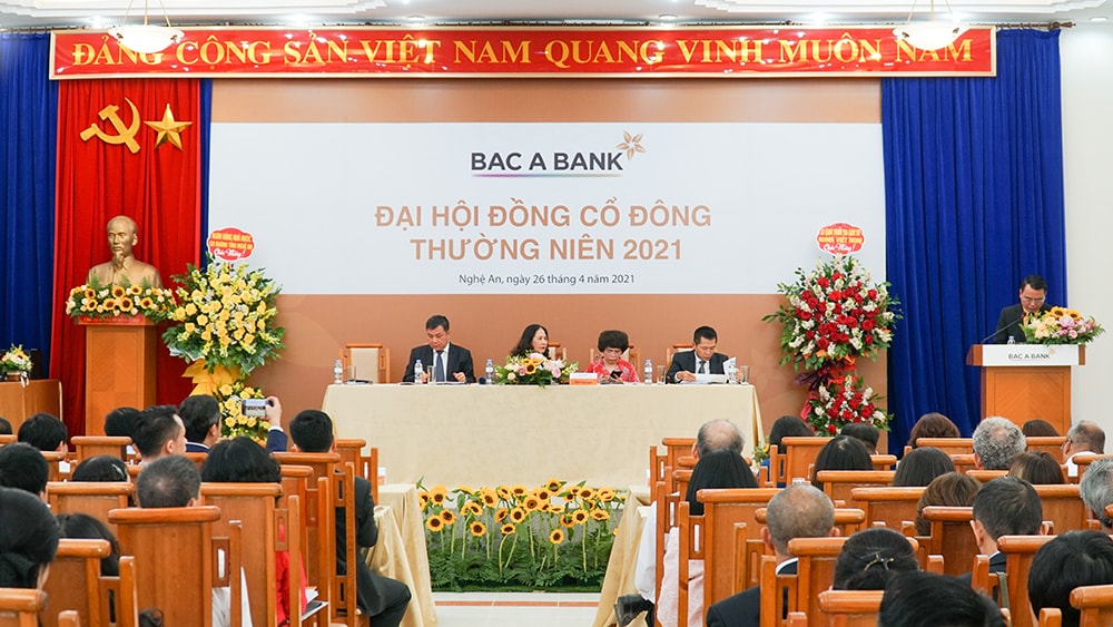 Dai hoi co dong thuong nien cua BAC A BANK. Anh: P.V