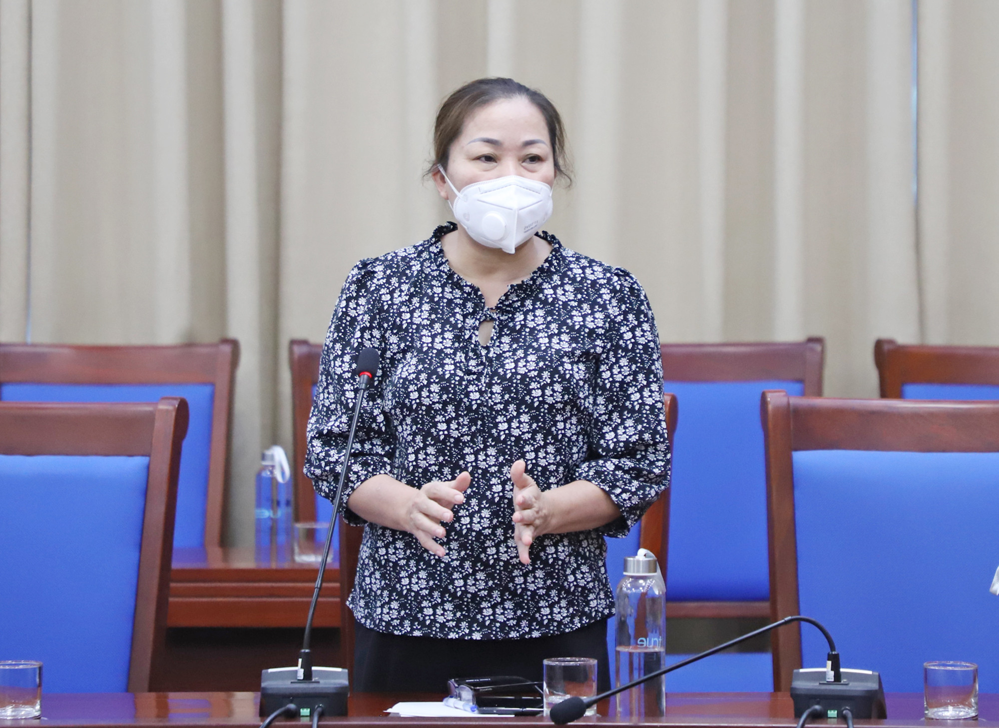 Đồng chí Nguyễn Thị Thu Hường - Trưởng Ban Tuyên giáo Tỉnh ủy phát biểu tại buổi làm việc. Ảnh: Phạm Bằng