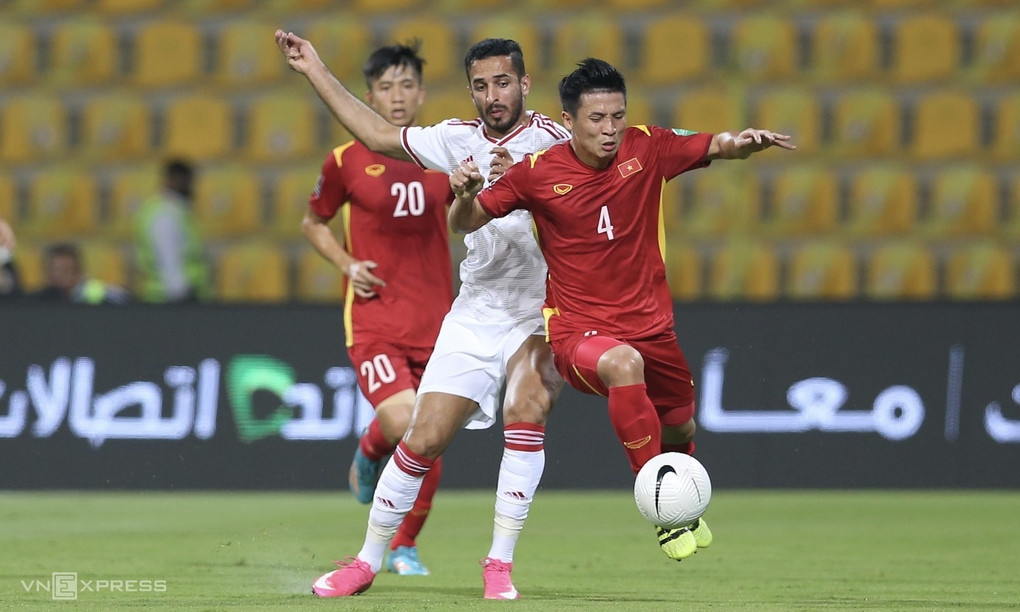 UAE đã thắng Việt Nam 3-2 để chiếm đỉnh bảng G vòng loại thứ hai World Cup 2022 hôm 15/6, nhưng tái ngộ UAE ở vòng loại thứ ba sẽ dễ chịu hơn với Việt Nam, nếu so với Saudi Arabia. Ảnh: Lâm Thỏa