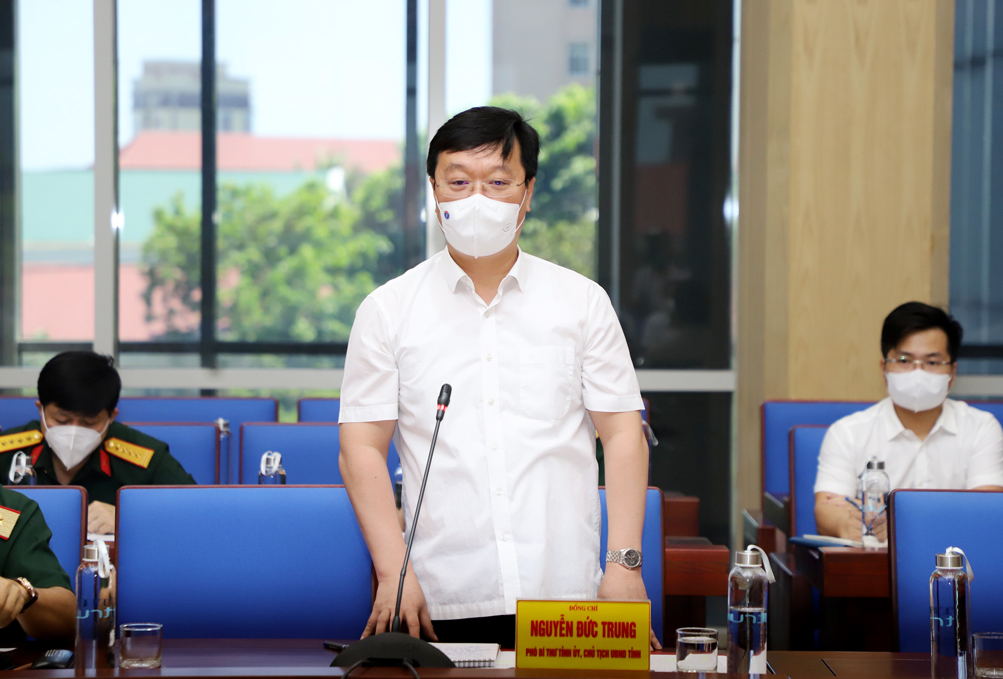 Đồng chí Nguyễn Đức Trung - Chủ tịch UBND tỉnh phát biểu tại buổi làm việc. Ảnh: Phạm Bằng