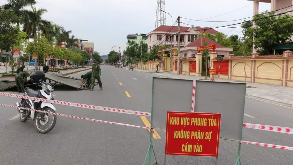 Trụ sở Công an huyện Đô Lương bị phong tỏa từ ngày 23/6. Ảnh: TH