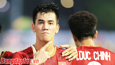 Tiến Linh sẽ có dịp thể hiện mình khi đội tuyển Việt Nam có 2 lượt đấu với đội tuyển Trung Quốc, tại vòng loại thứ 3 World Cup 2022.