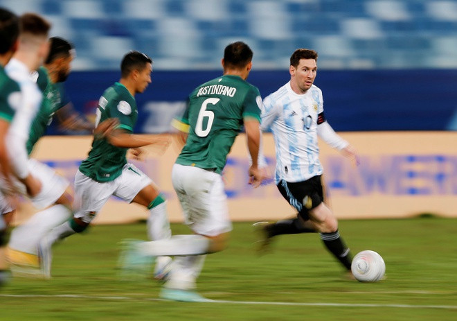 Messi có cơ hội lớn giành QBV. Ảnh: Reuters.