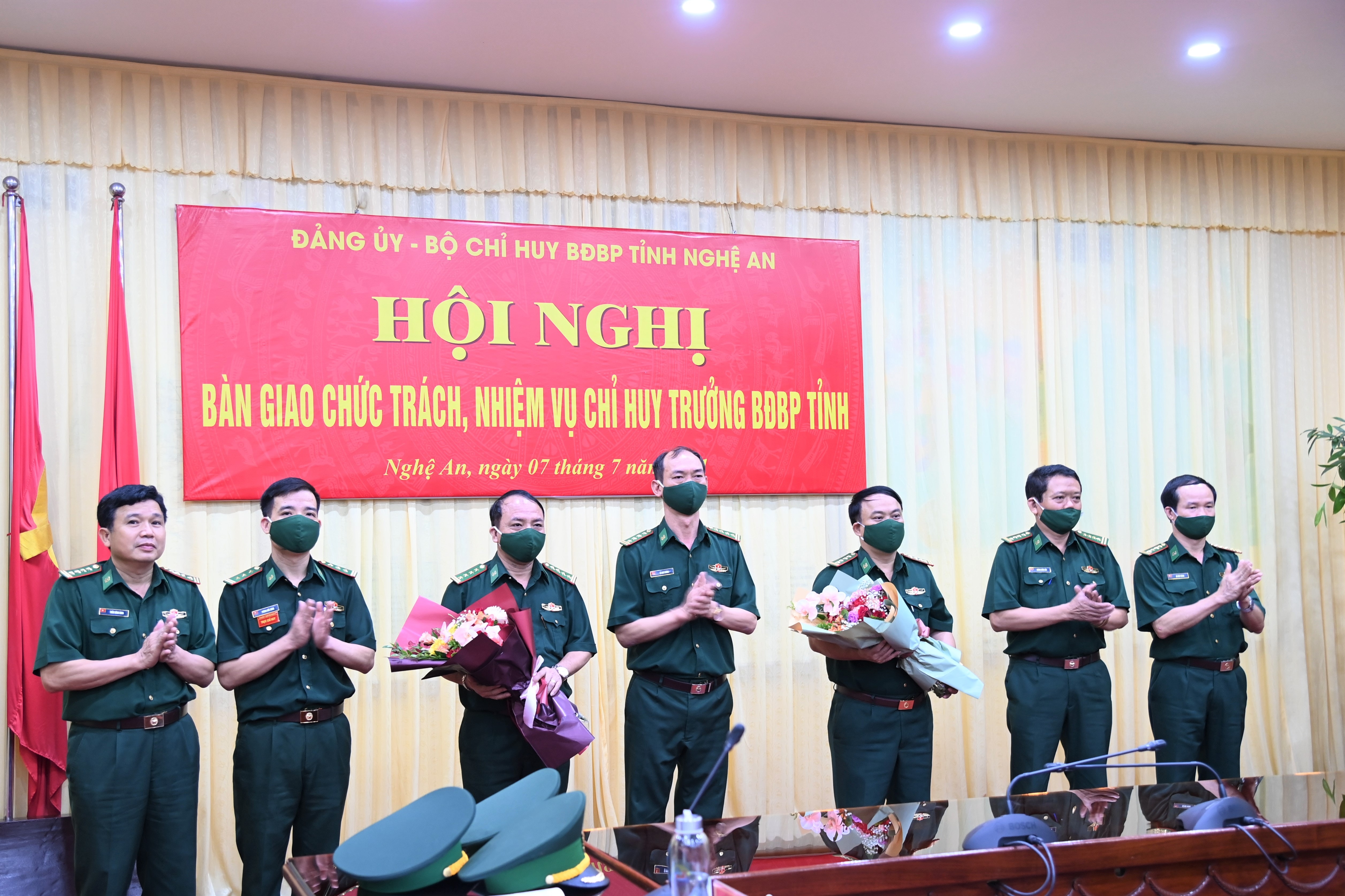 Bộ Chỉ huy BĐBP Nghệ An chúc mừng 2 cán bộ được bổ nhiệm trên cương vị công tác mới