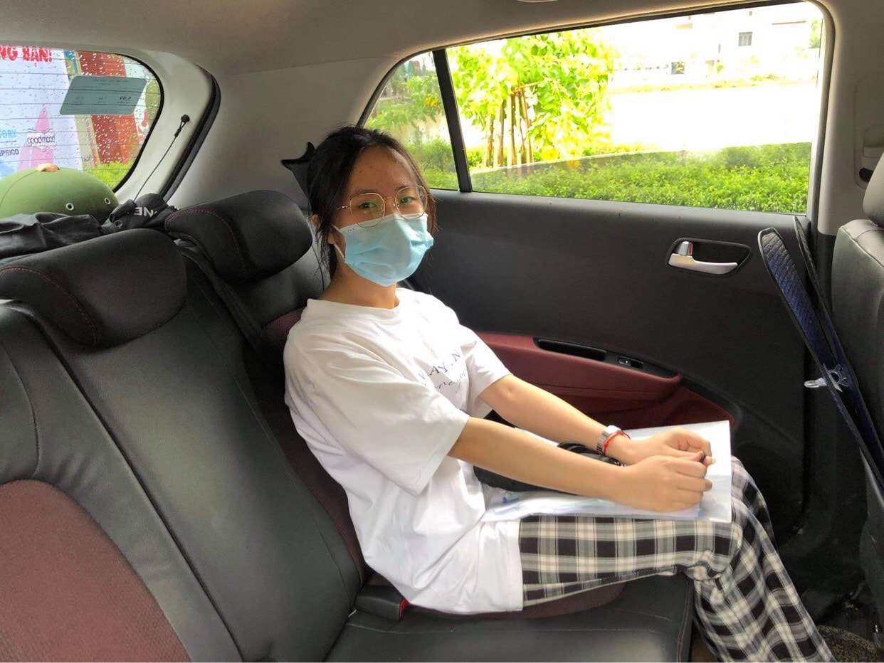 Thí sinh thuộc diện F1 tại huyện Đô Lương. Ảnh: Ngọc Phương