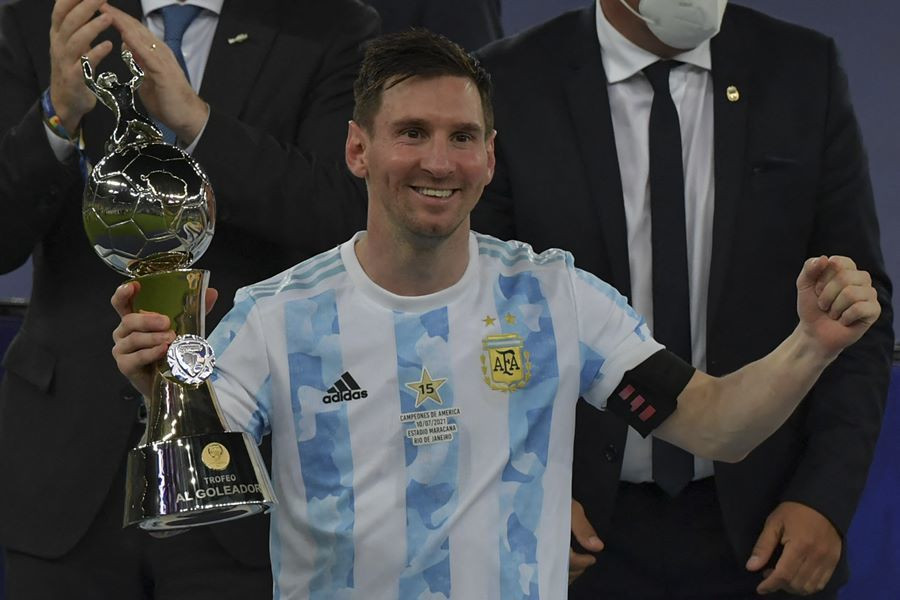 Messi đoạt luôn danh hiệu Cầu thủ xuất sắc nhất Copa America 2021