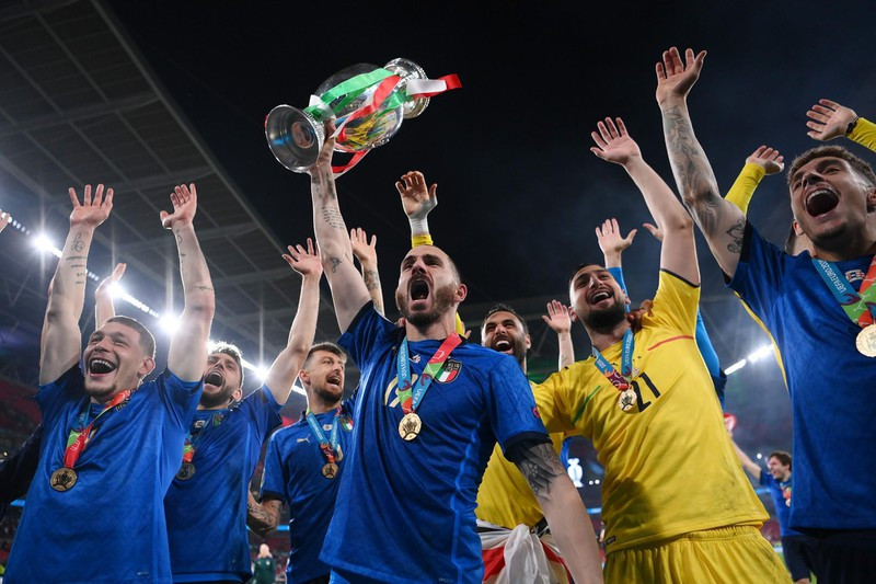 Chúc mựng Italia với chiến thắng của tinh thần bãn lĩnh và chiến thuật hợp lý