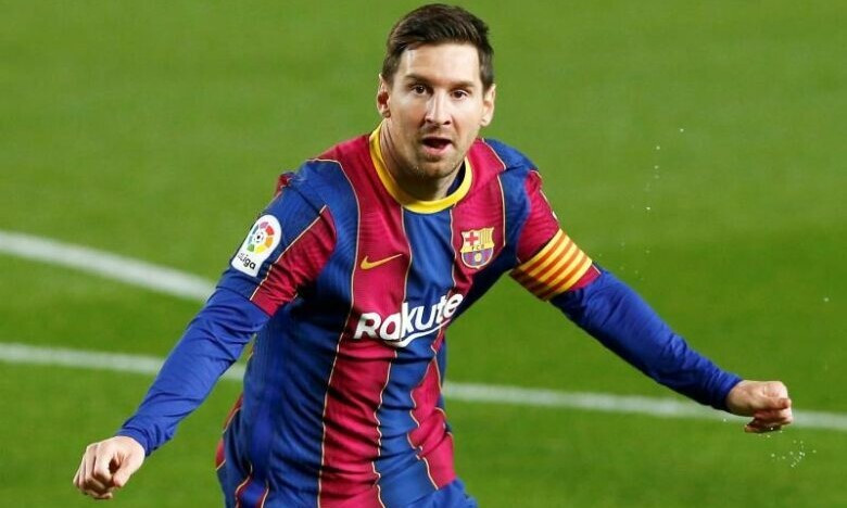 Messi vẫn là cầu thủ hưởng lương cao nhất dù chấp nhận giảm để ở lại Barca. Ảnh: EFE.