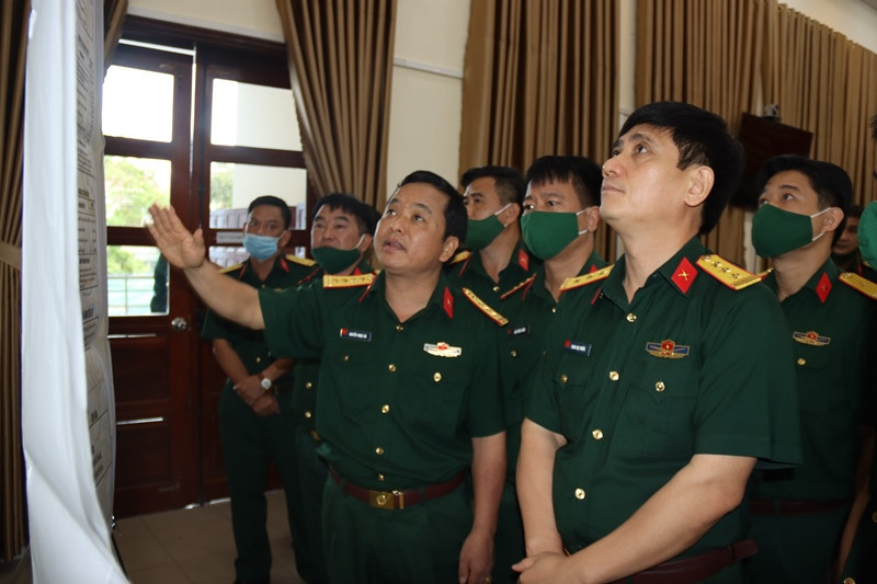 Thủ trưởng Bộ CHQS tỉnh phân tích, điều chỉnh và thông qua kế hoạch thực binh Ban chỉ huy quân sự các huyện